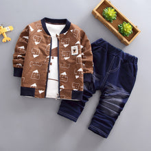 Load image into Gallery viewer, 3PCS Cartoon Print Boys Outfit - Little JQube
